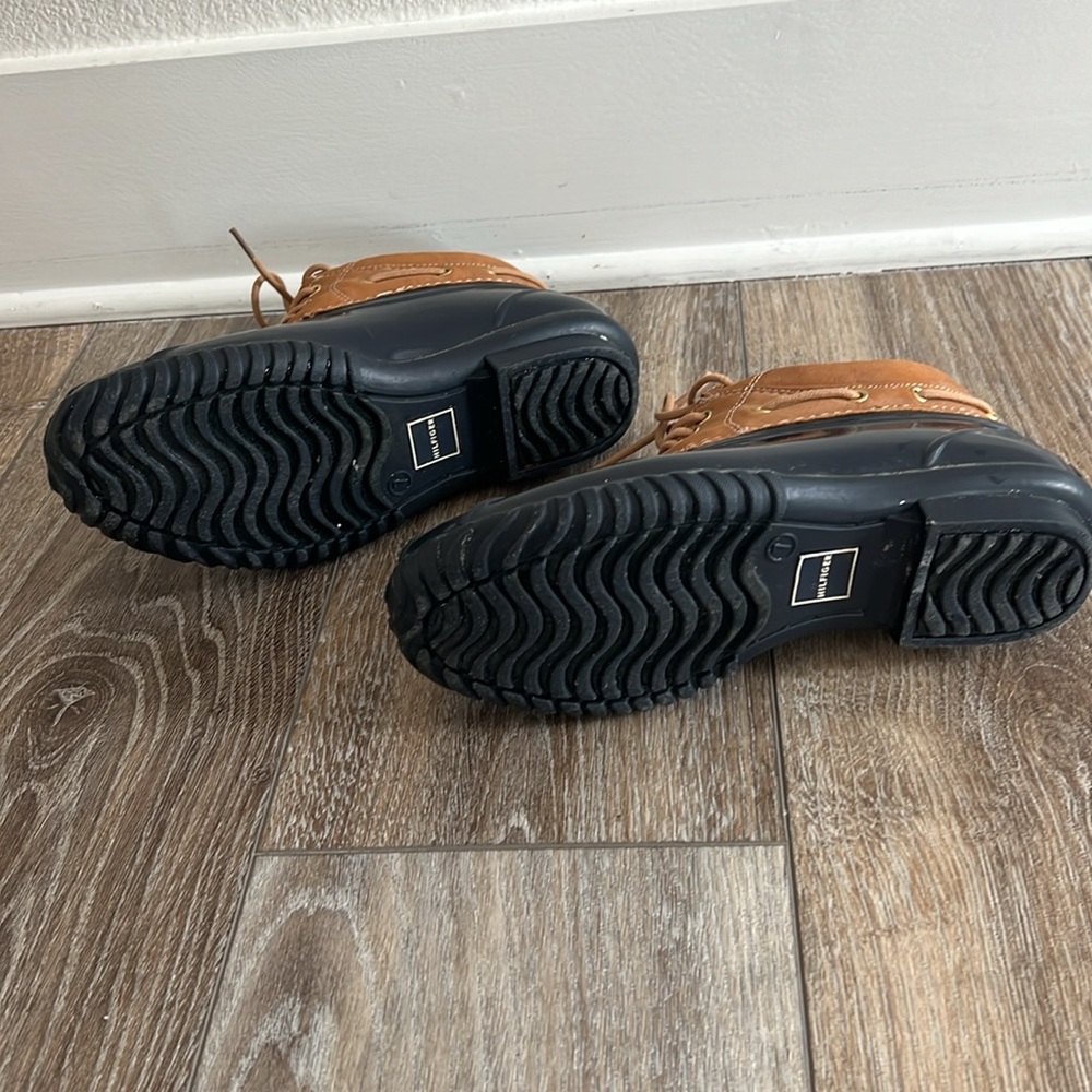 Tommy Hilfiger Duck Boots - Picture 4 of 4
